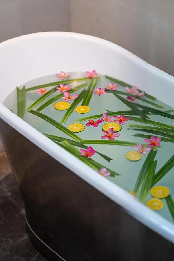 Jadine Bali Villa By Nagisa Bali Canggu   Canggu (Bali)